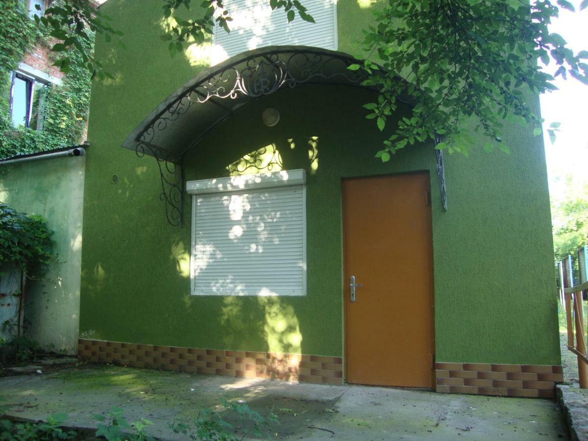 Apartmán Domik S Saunoy Na Ogiyenko Kamenec Podolský Exteriér fotografie